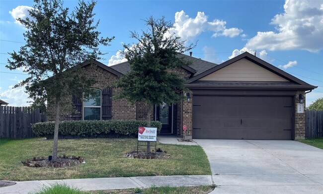 Building Photo - 7206 Highland Chase Dr