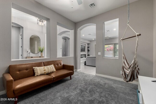 Building Photo - 20399 E Mockingbird Dr