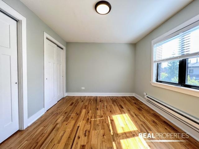 Building Photo - 1 bedroom in HIGHLAND PARK IL 60035