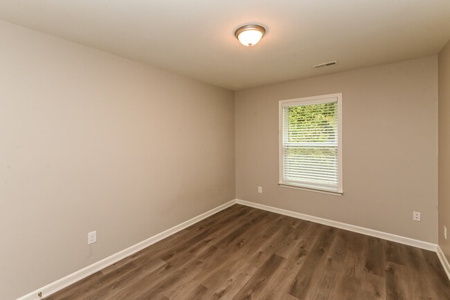 Building Photo - 1544 Logan Patrick Court