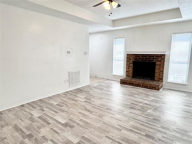 Building Photo - 4621 Sausalito Dr