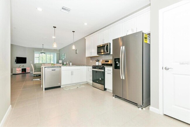 Building Photo - 25089 Pearl Lk Cir