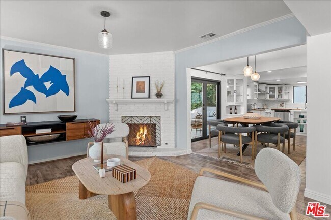 Building Photo - 4104 Saugus Ave