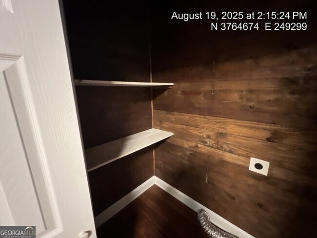 Building Photo - 186 Georgia Ave