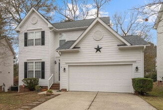 Building Photo - Charming 2-Story Home in Sought After Apex, NC