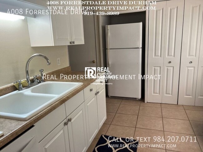 Building Photo - 4008 Forrestdale Dr