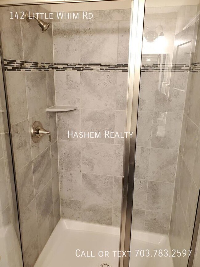 Building Photo - 142 Little Whim Rd