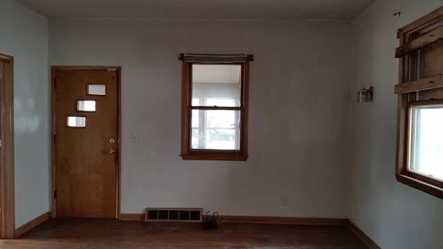 Building Photo - 313 Pullen Ave