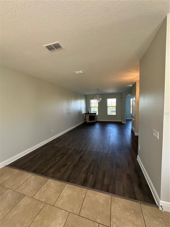 Building Photo - 10041 Town Lake Dr