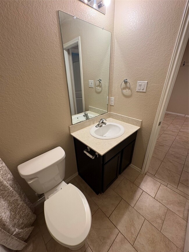Building Photo - 9602 Paloma Creek Dr