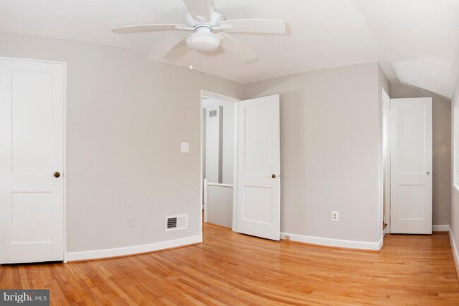 Building Photo - 5627 8th St S