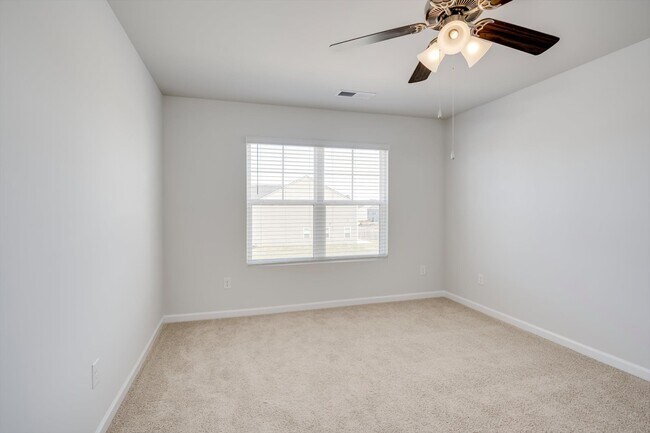 Building Photo - 3504 Firestone Dr