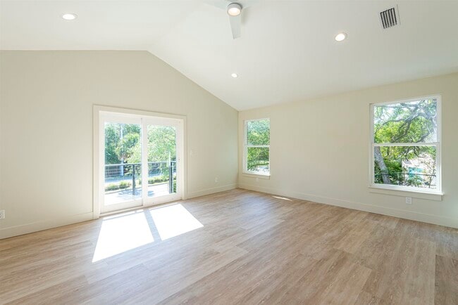 Building Photo - 2599 A1A S