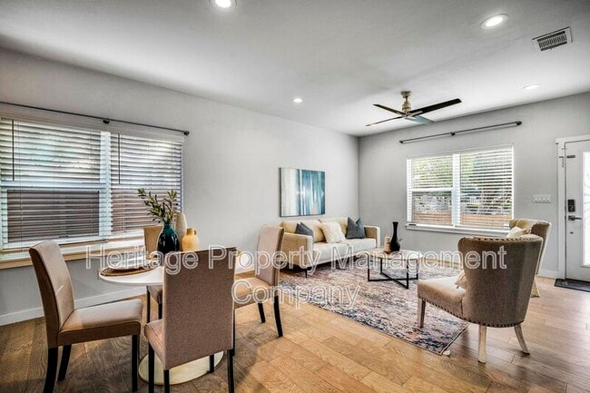 Building Photo - 1417 E Crockett St