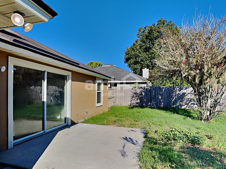 Building Photo - 11367 Monument Landing Blvd