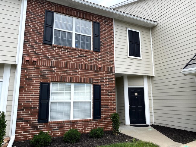 Building Photo - 11600 Tomahawk Creek Pkwy