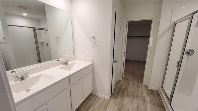 Building Photo - 31131 Delamere Turn Trl