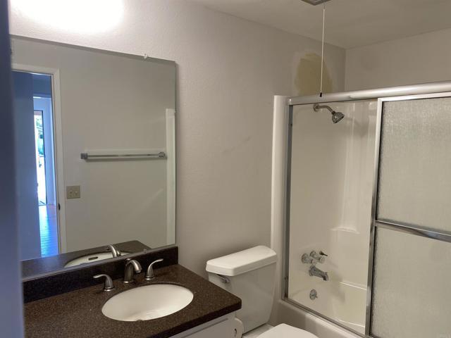 Building Photo - 16355 Gabarda Rd