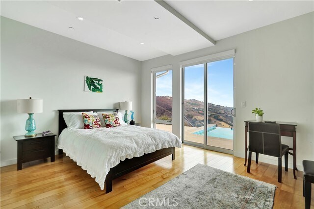 Building Photo - 28405 Via Acero