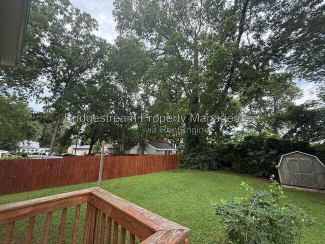 Building Photo - 4508 E Venetian Way