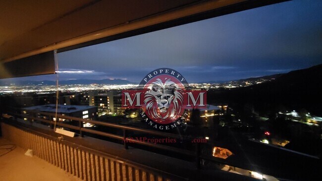 Building Photo - 2 Bed 2 Bath Condo in Bench Tower Condomin...