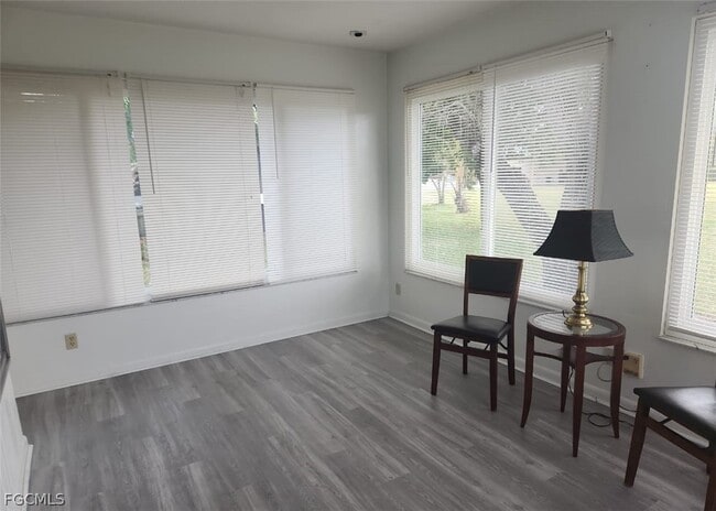 Building Photo - 1604 Ridgecrest St