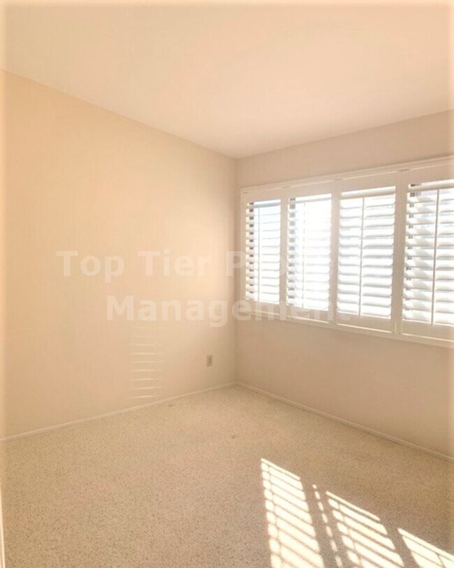 Building Photo - ***Charming 2 bed / 2 bath Townhome in Coastal Carlsbad - Available 04/15***