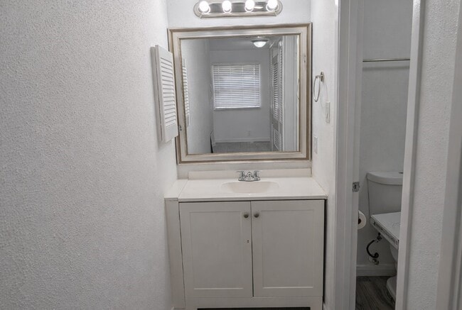 Building Photo - 5815 Village Forest Ct