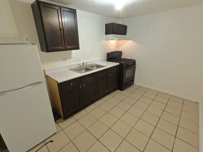 Building Photo - 1496 California