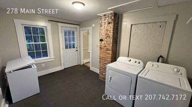 Building Photo - 278 Main St