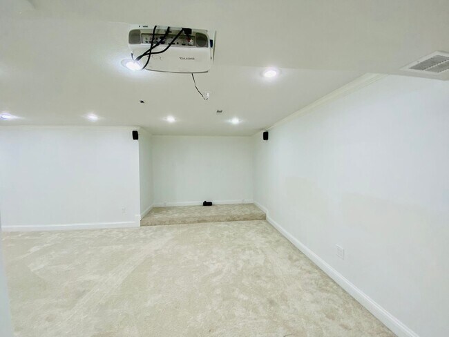 Building Photo - {15808} Hampton Place Two Story Home + Finished Basement + Three Car Garage + Blue Valley HS