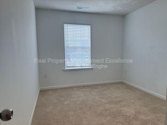 Building Photo - 3117 Pasile Ct