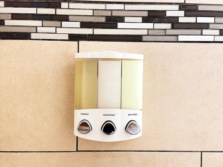 Building Photo - 1430 Pierce St