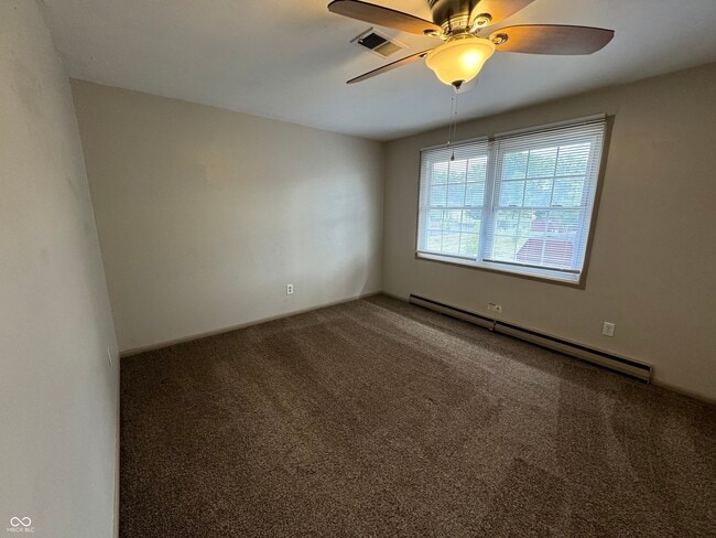 Building Photo - 4847 Mt Vernon Dr