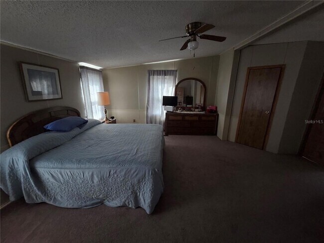 Building Photo - 470 Hilltop Ct