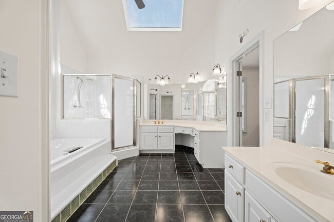 Building Photo - 3535 Greenshire Ct