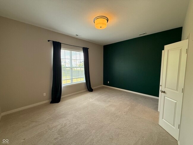 Building Photo - 15545 Marsden Dr