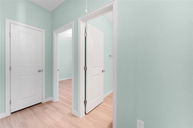 Building Photo - 2027 Bluebonnet Ave