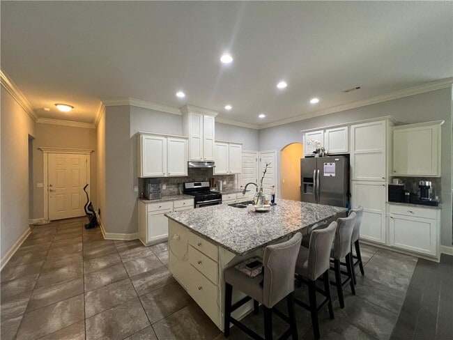 Building Photo - 4307 SW Eggersway Pl