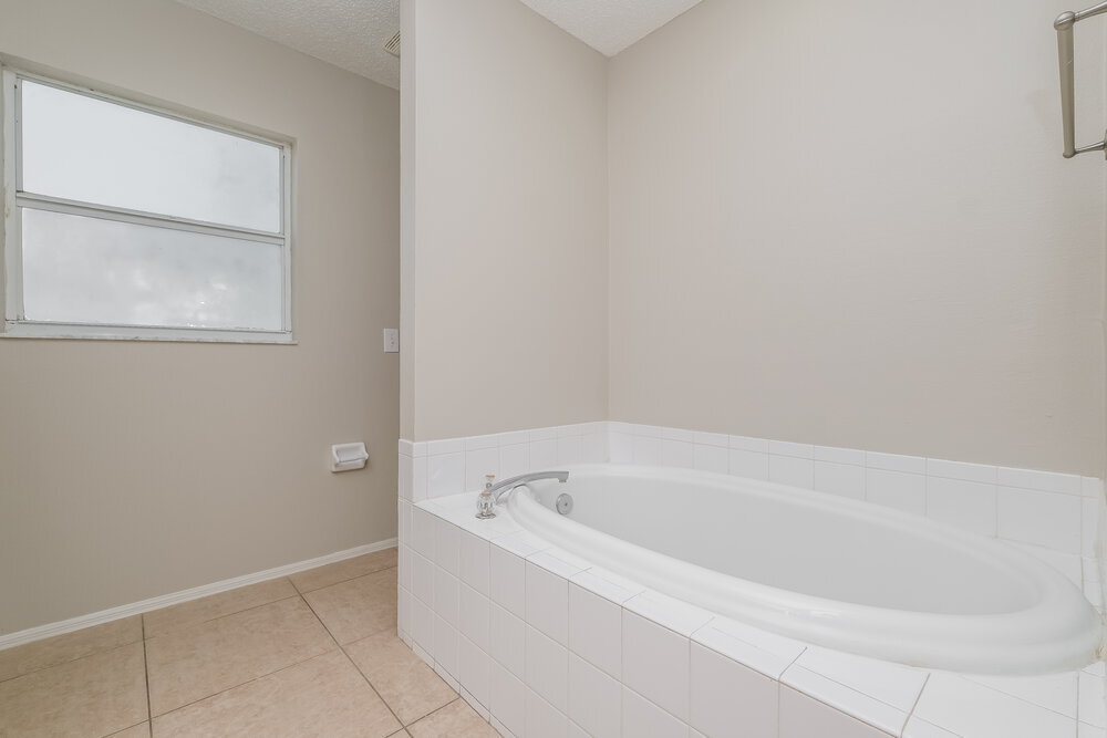 Building Photo - 8723 Morrison Oaks Ct