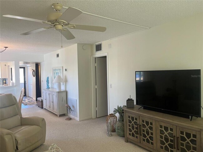 Building Photo - 840 Bird Bay Way