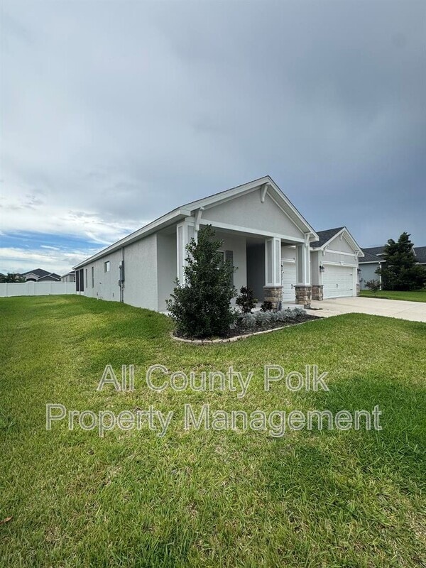 Building Photo - 272 Walkers Point Dr