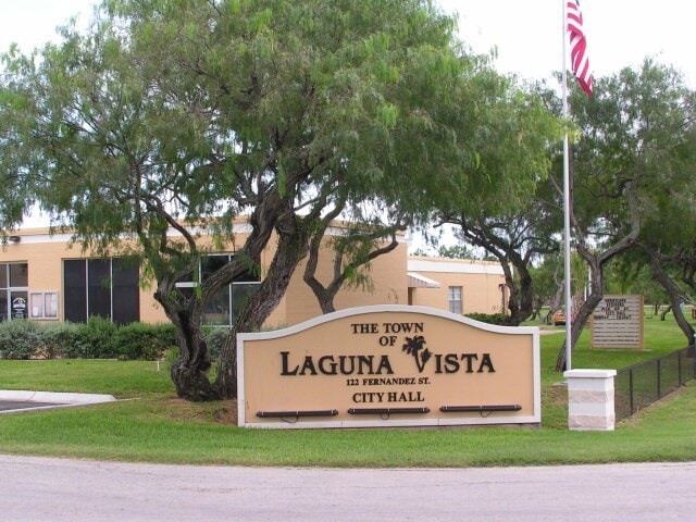 Building Photo - 18 Augusta W