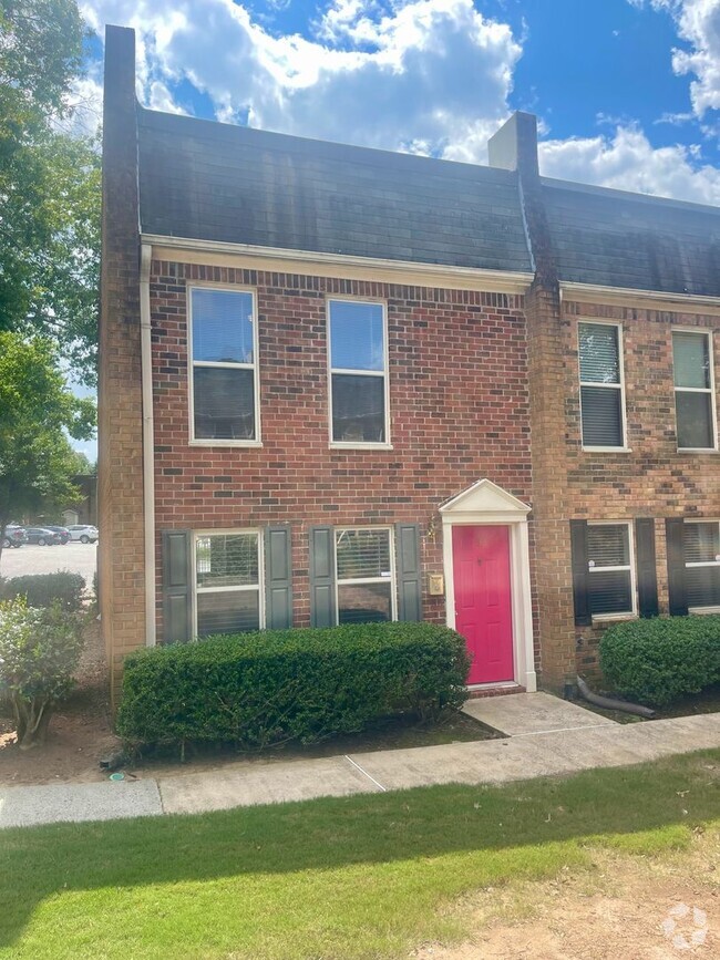 Building Photo - Sandy Springs address near Historic Roswell