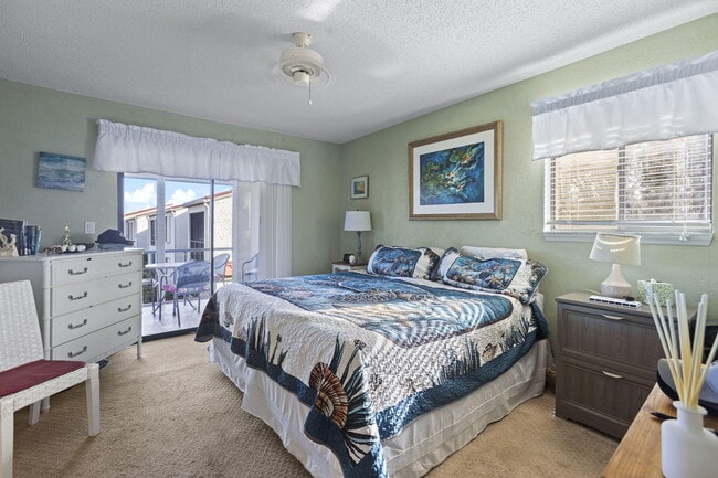 Building Photo - 5473 SE Miles Grant Rd