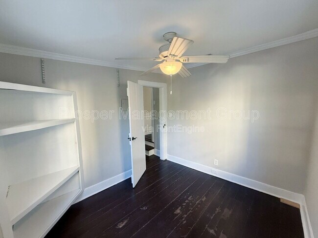 Building Photo - 70 Radcliffe St