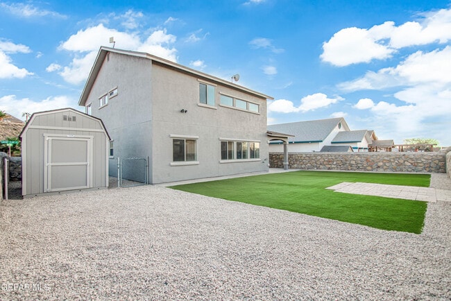 Building Photo - 7085 Century Plant Dr