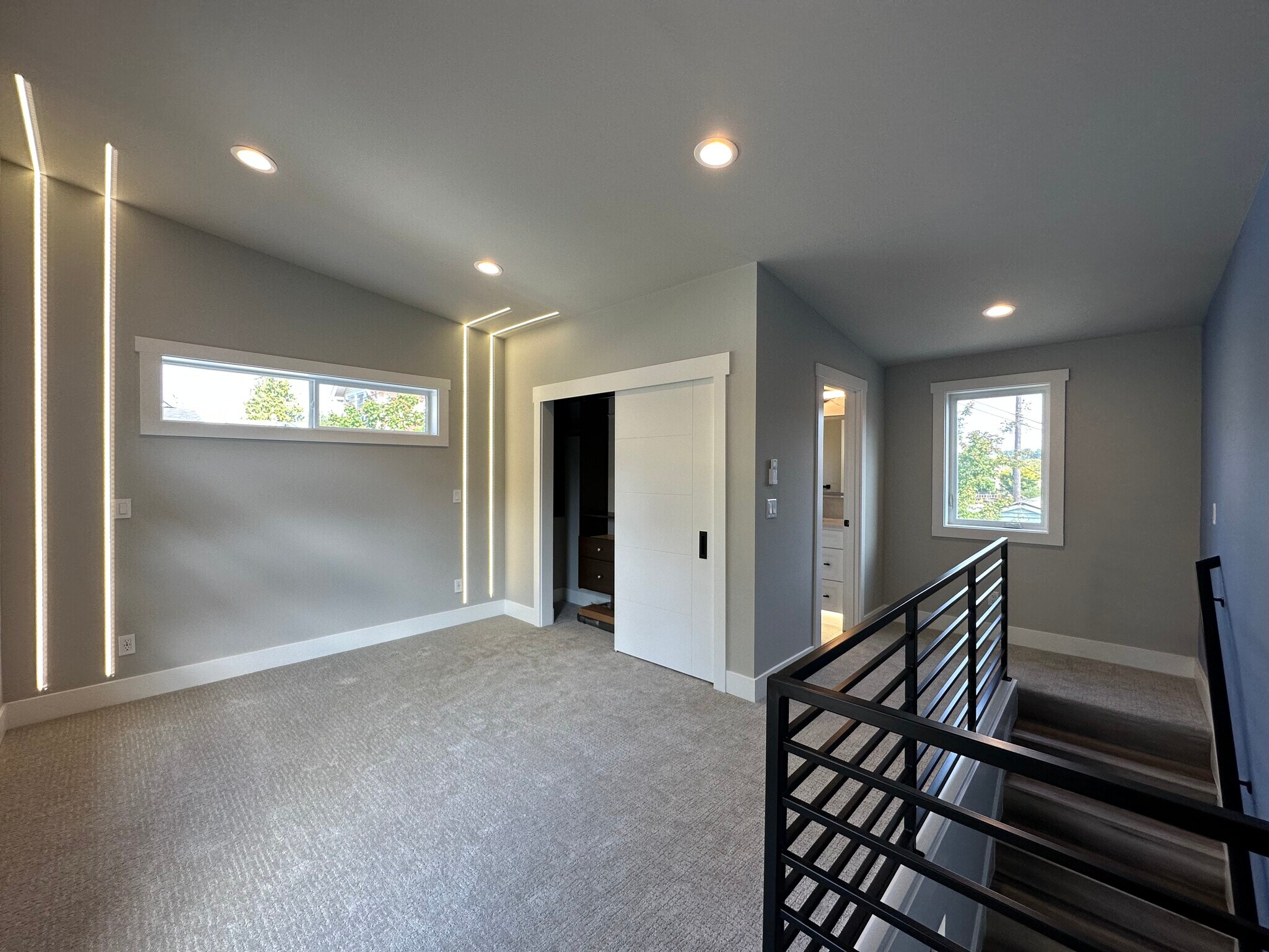 Building Photo - 5509 Brooklyn Ave NE