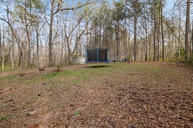 Building Photo - 504 Trotters Ln