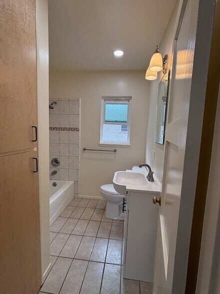 Building Photo - 7916 2nd St